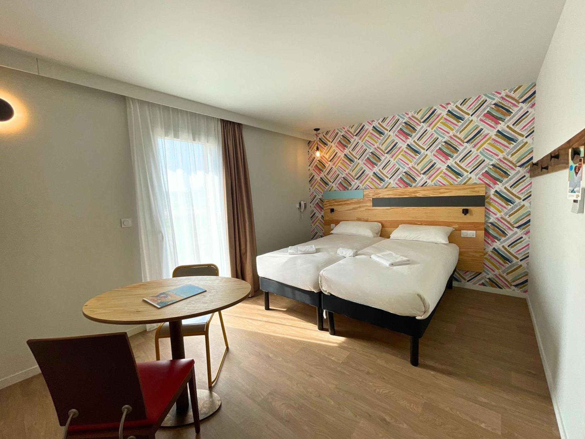 Greet Hotel Castets Coeur Des Landes Exterior foto